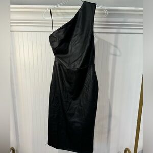 Bardot faux leather one sholder strap size 6- new